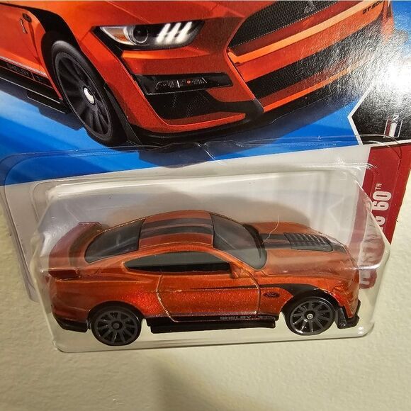 2025 Hot Wheels 2020 Ford Mustang Shelby GT500 Mustang 60 Series - Picture 4 of 5